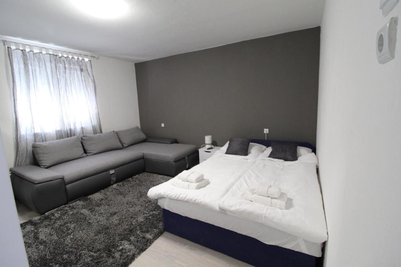 Appartement Matijas, 3 Bedroom With Terrace And Parking Split