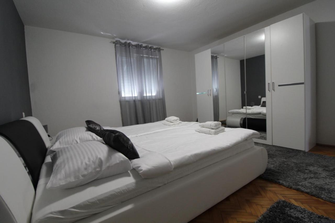 Matijas, 3 Bedroom With Terrace And Parking Appartement *